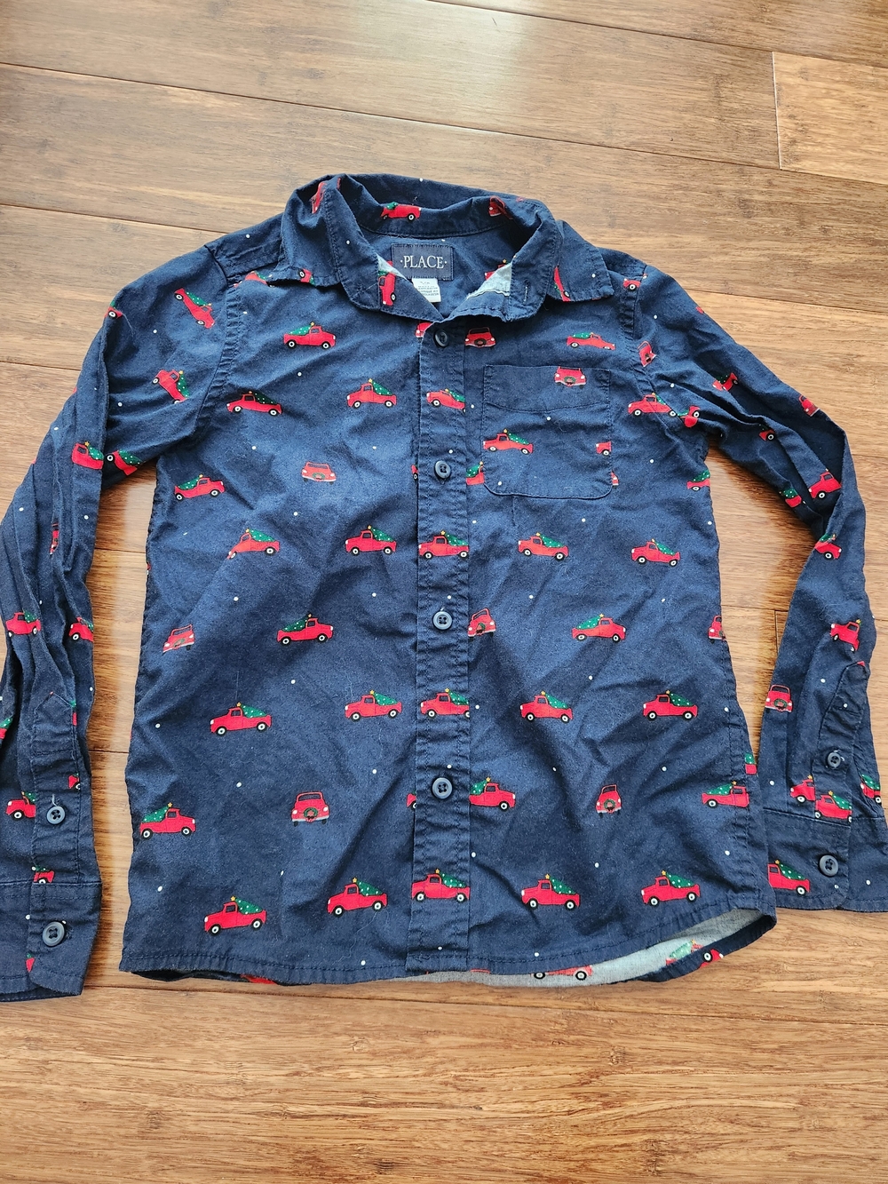 The Children's Place Navy Button-Up Christmas Holiday Shirt Red Truck Size 5 / 6